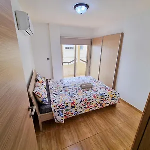 sunbay-city-rooms.protaras-cy-hotels.com/